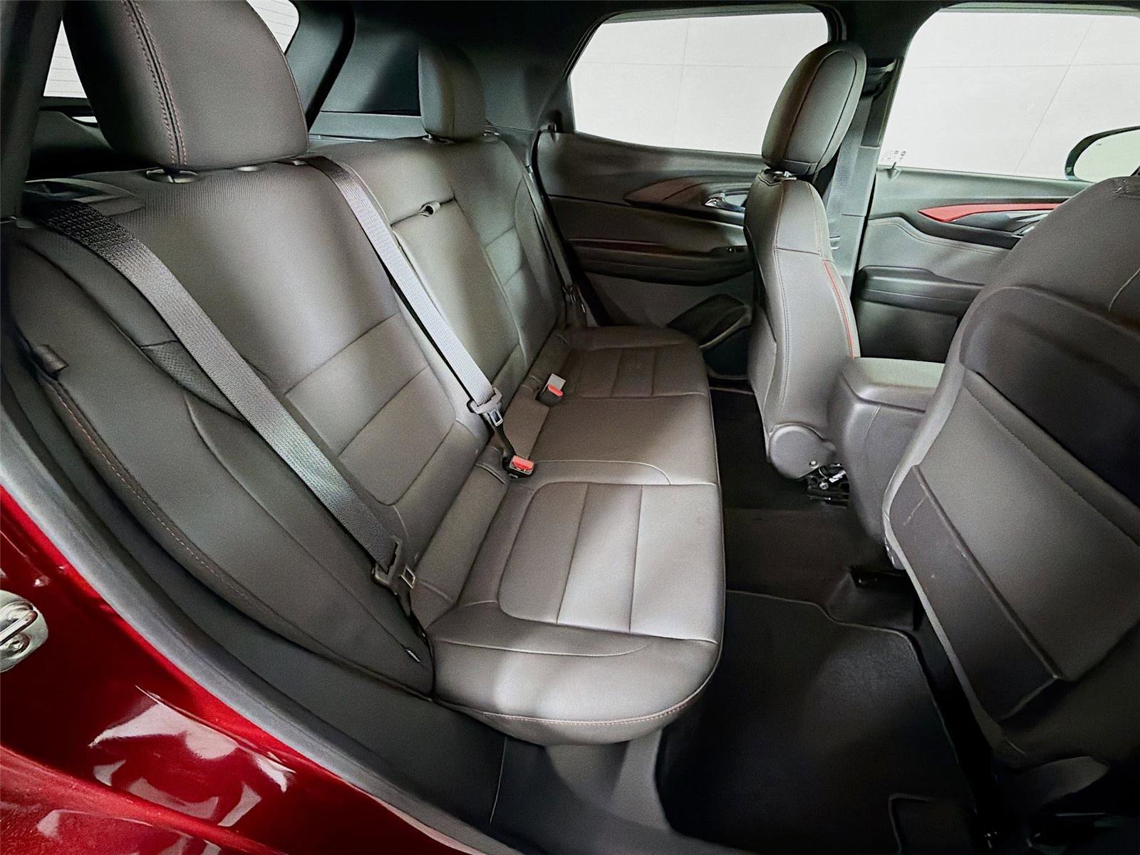 Used 2025 Chevrolet TrailBlazer RS w/ Driver Confidence Package AWD/4WD image 25