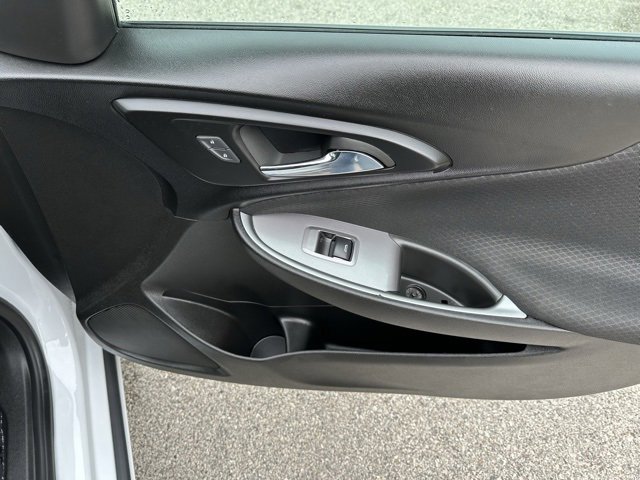 Used 2023 Chevrolet Malibu LT w/ Driver Confidence Package image 11