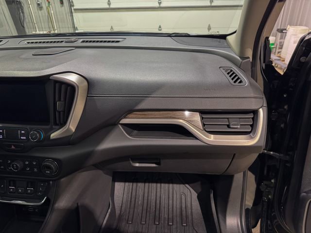 Used 2020 GMC Terrain Denali w/ GMC Pro Grade Package image 26