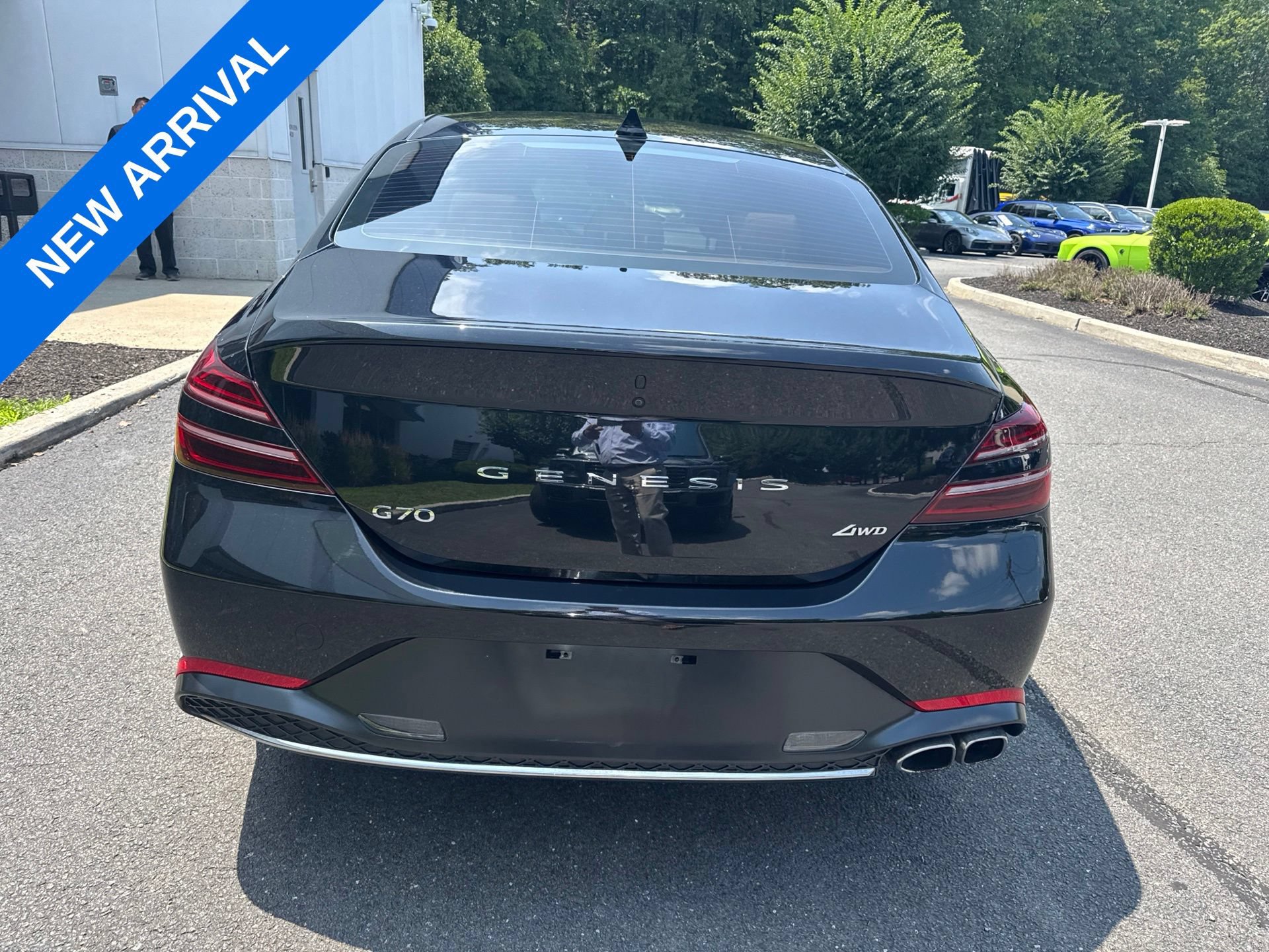 Used 2023 Genesis G70 2.0T AWD/4WD image 3