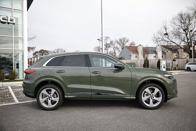 New 2025 Audi Q5 Premium Plus image 4