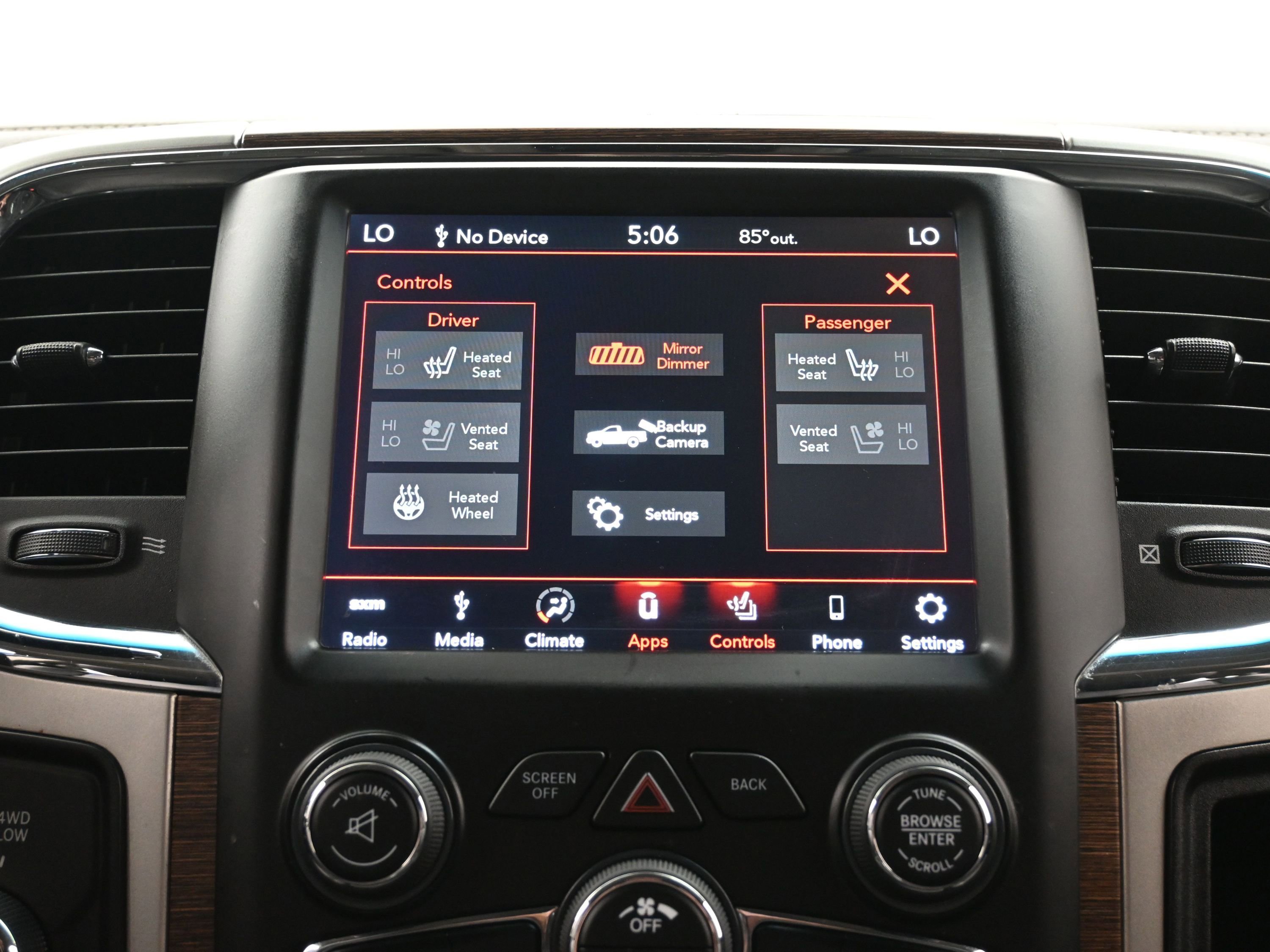 Used 2018 RAM 2500 Laramie w/ Off Road Package AWD/4WD image 34