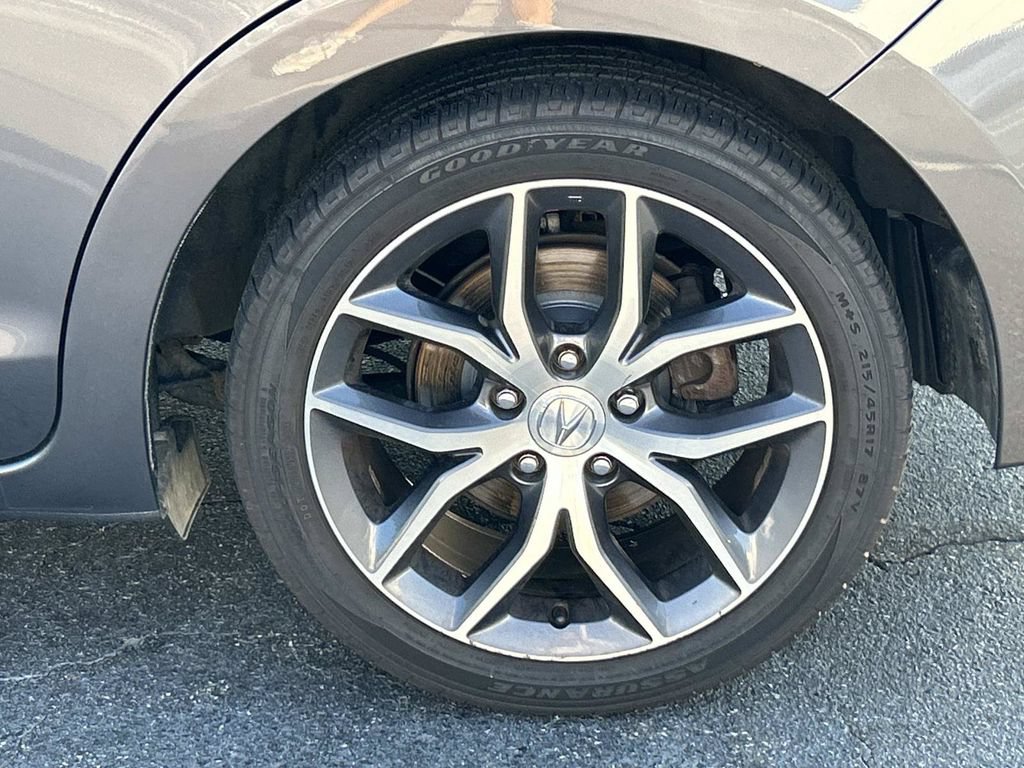 Used 2019 Acura ILX w/ Premium Package FWD image 12