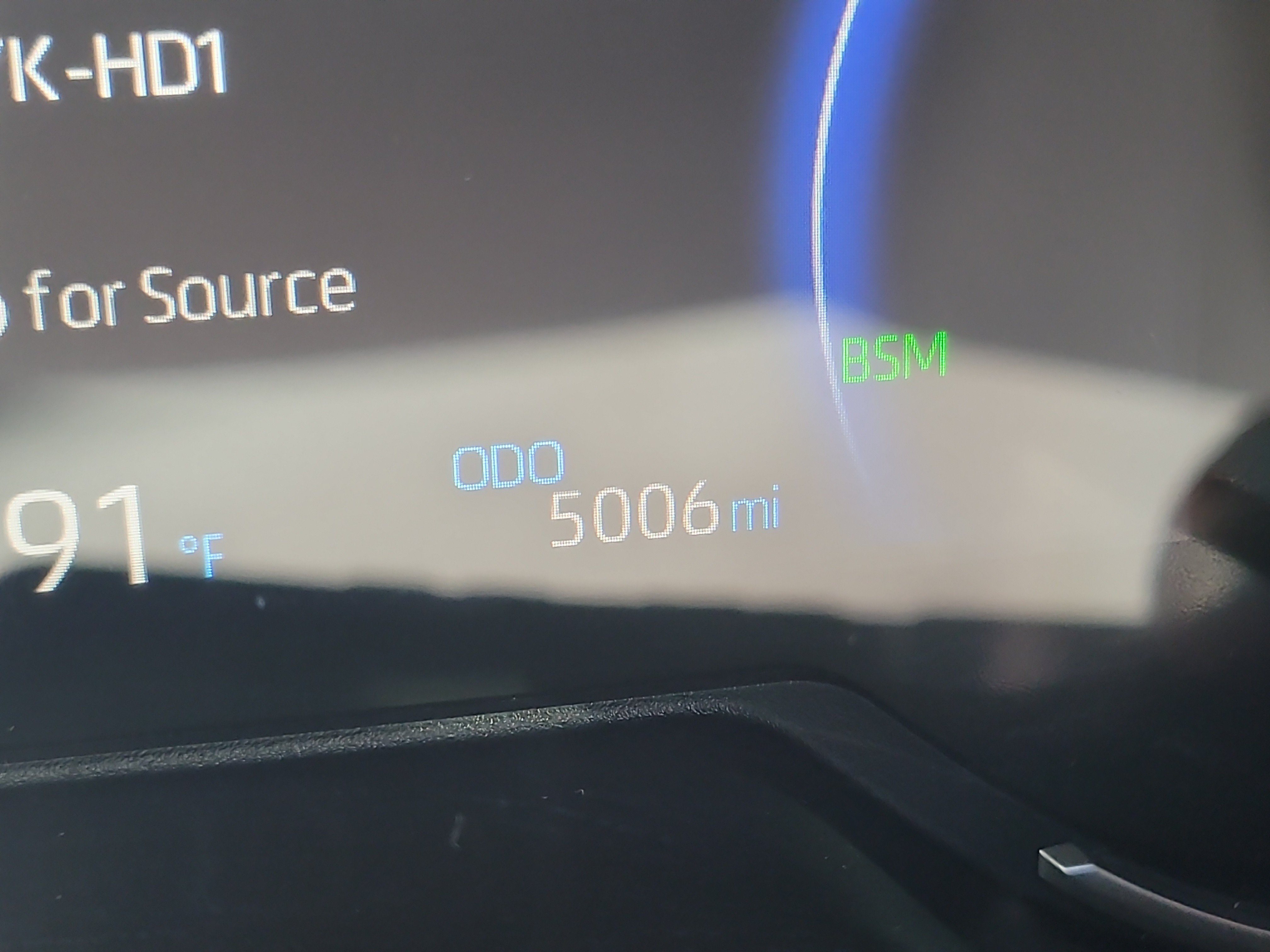 Used 2025 Toyota RAV4 XLE AWD/4WD image 32