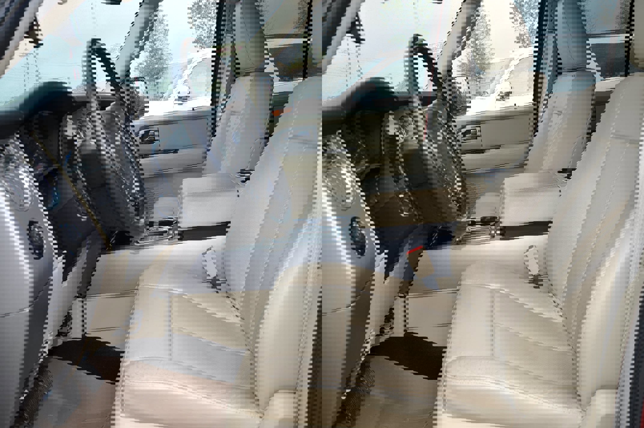 Used 2017 Ford Expedition EL Limited w/ Equipment Group 301A image 10