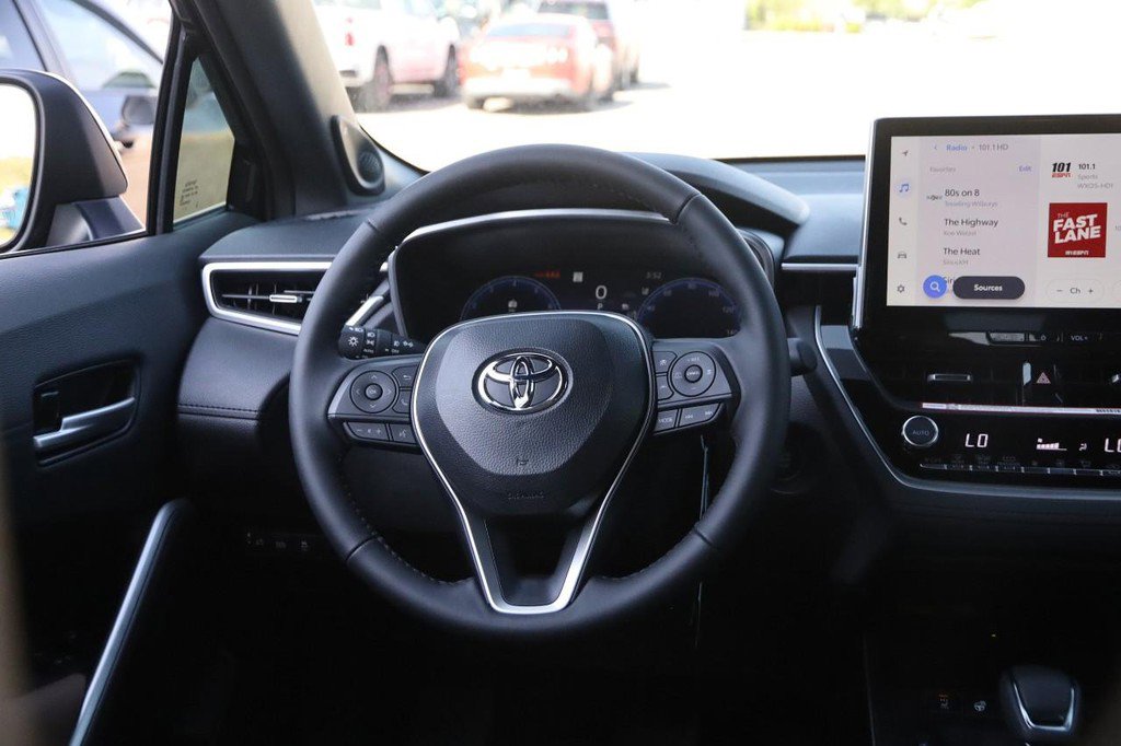 New 2026 Toyota Corolla Cross XLE image 25