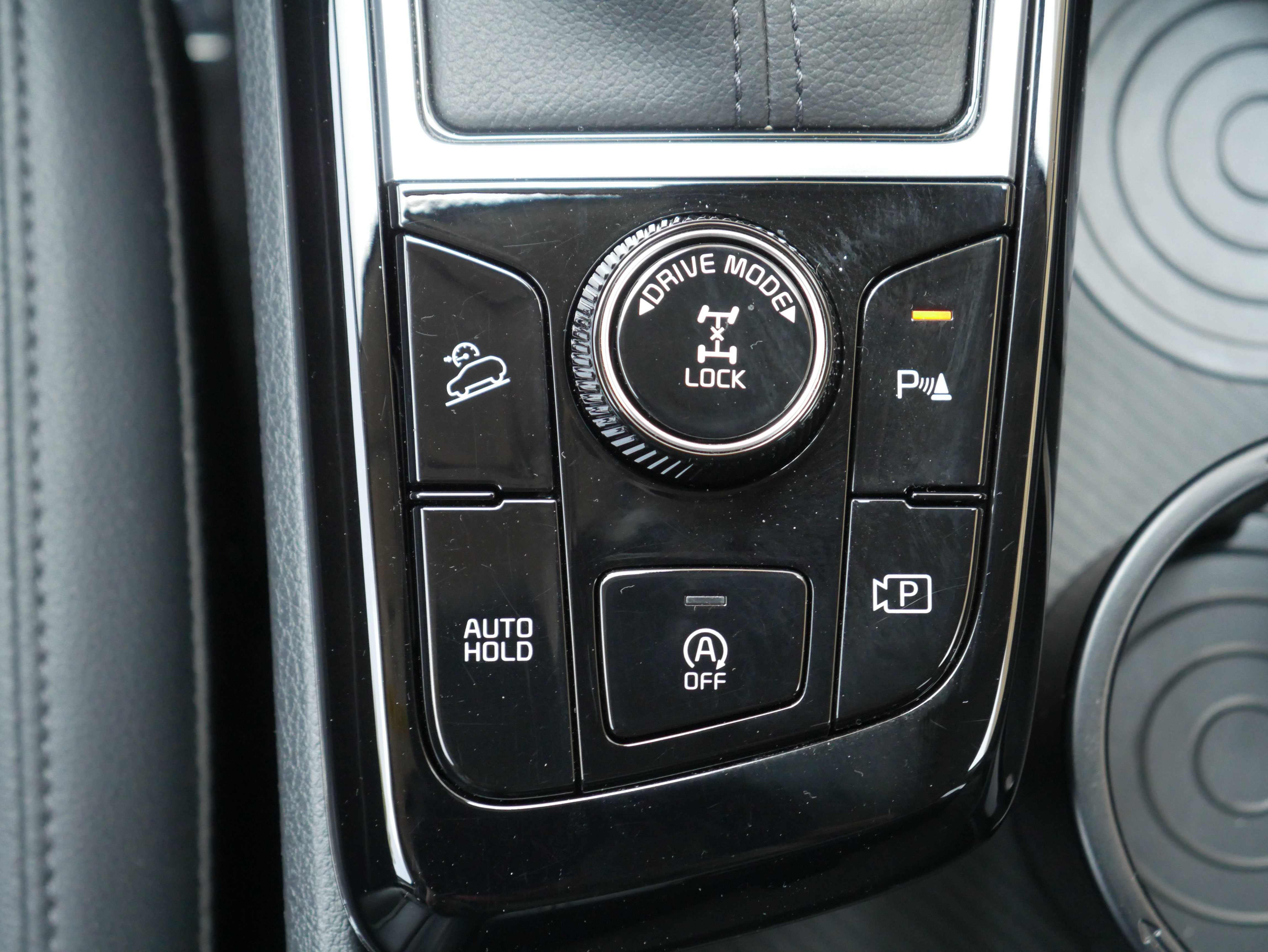 Used 2025 Kia Sportage EX AWD/4WD image 24