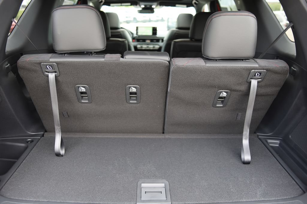 New 2026 Honda Pilot Black Edition image 9