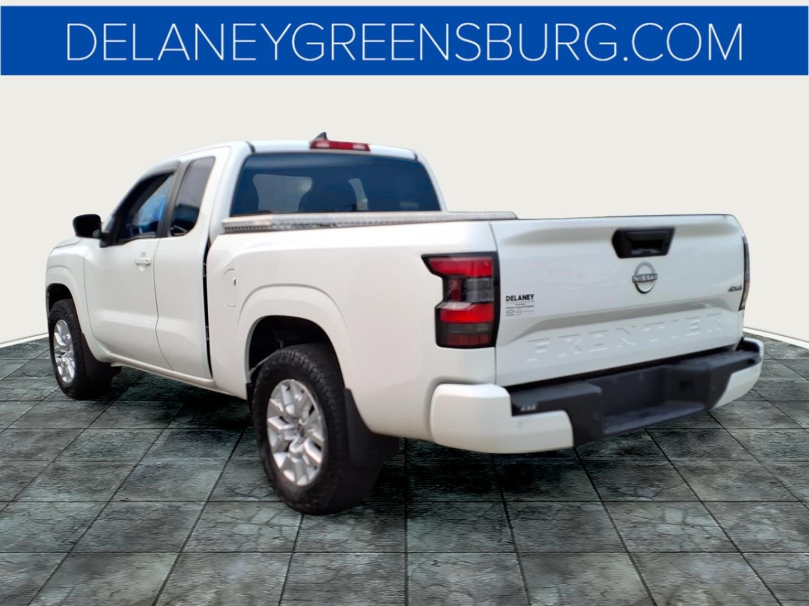 Used 2023 Nissan Frontier SV w/ Technology Package AWD/4WD image 5