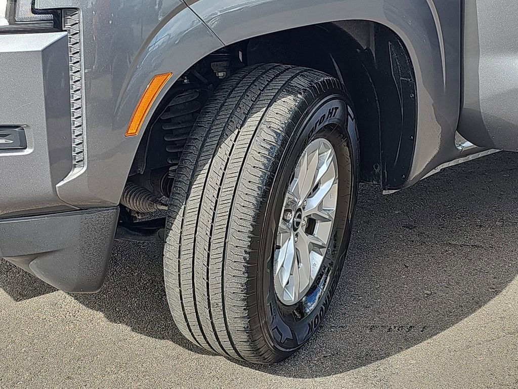 Used 2024 Nissan Frontier SV AWD/4WD image 33