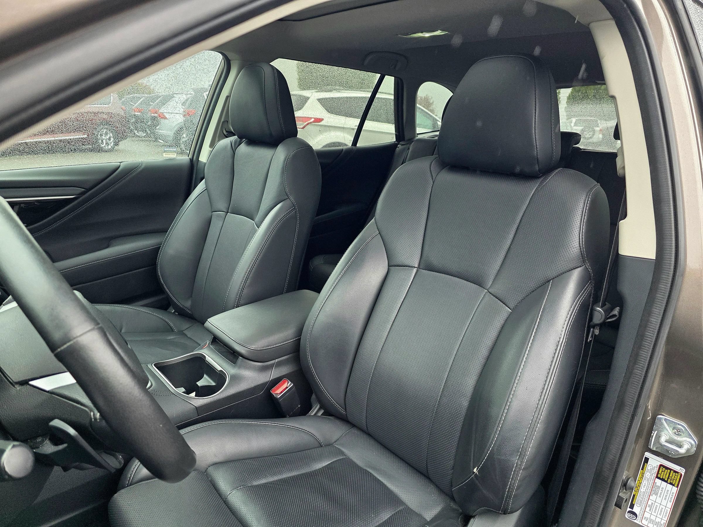 Used 2022 Subaru Outback Limited AWD/4WD image 30