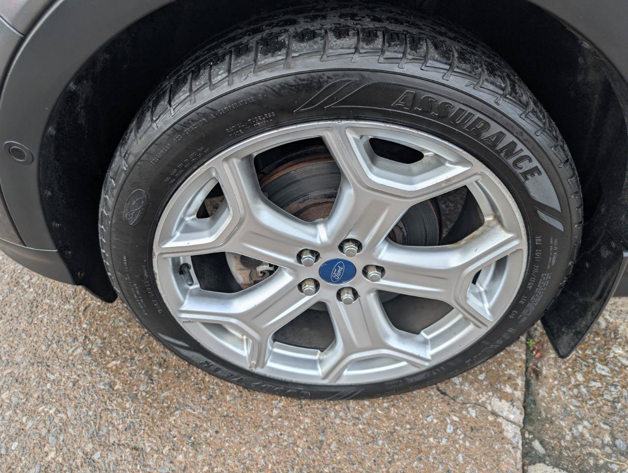 Used 2019 Ford Escape Titanium AWD/4WD image 12