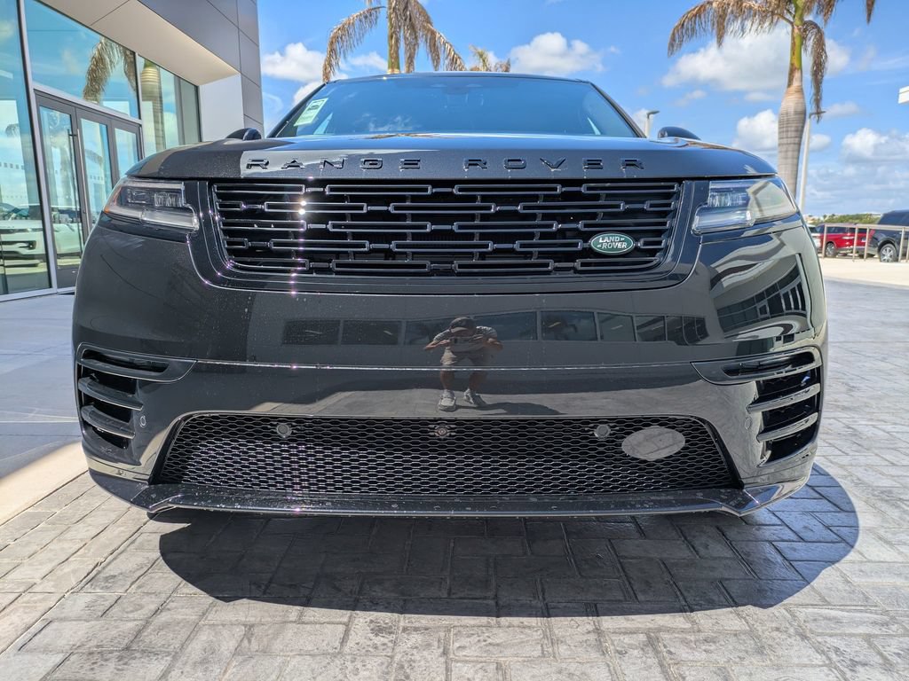 New 2026 Land Rover Range Rover Velar Dynamic SE AWD/4WD image 10