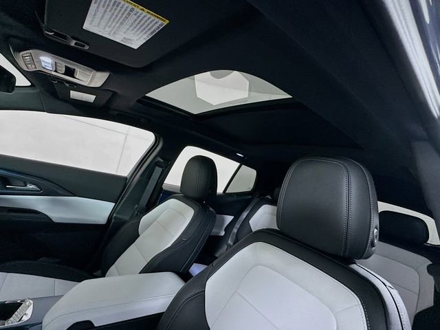 New 2026 Chevrolet Equinox EV LT image 23