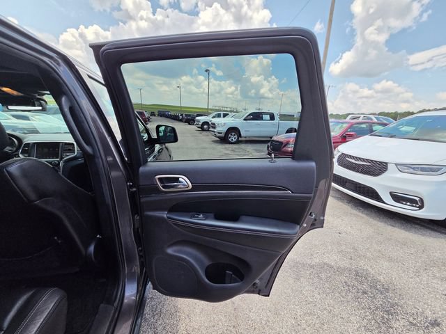 Used 2016 Jeep Grand Cherokee Limited RWD image 26