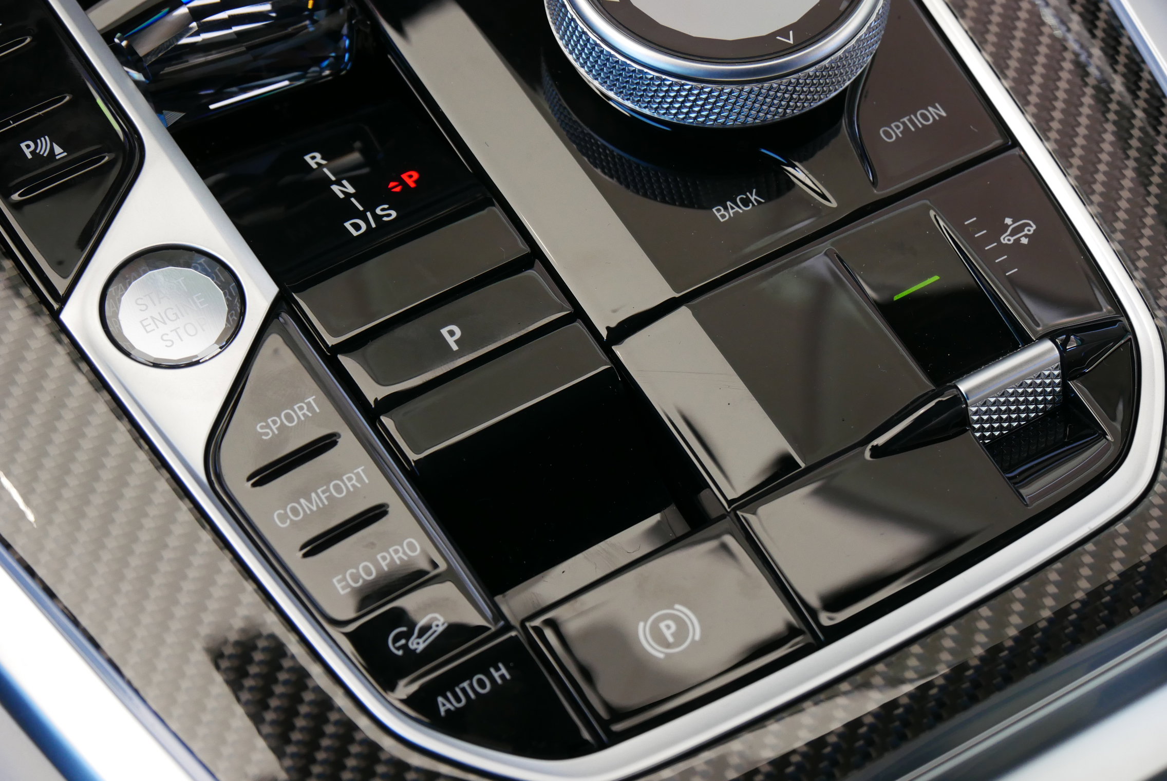 New 2026 BMW X7 M60i image 18