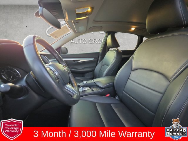 Used 2019 INFINITI QX50 Luxe w/ Navigation Package AWD/4WD image 19