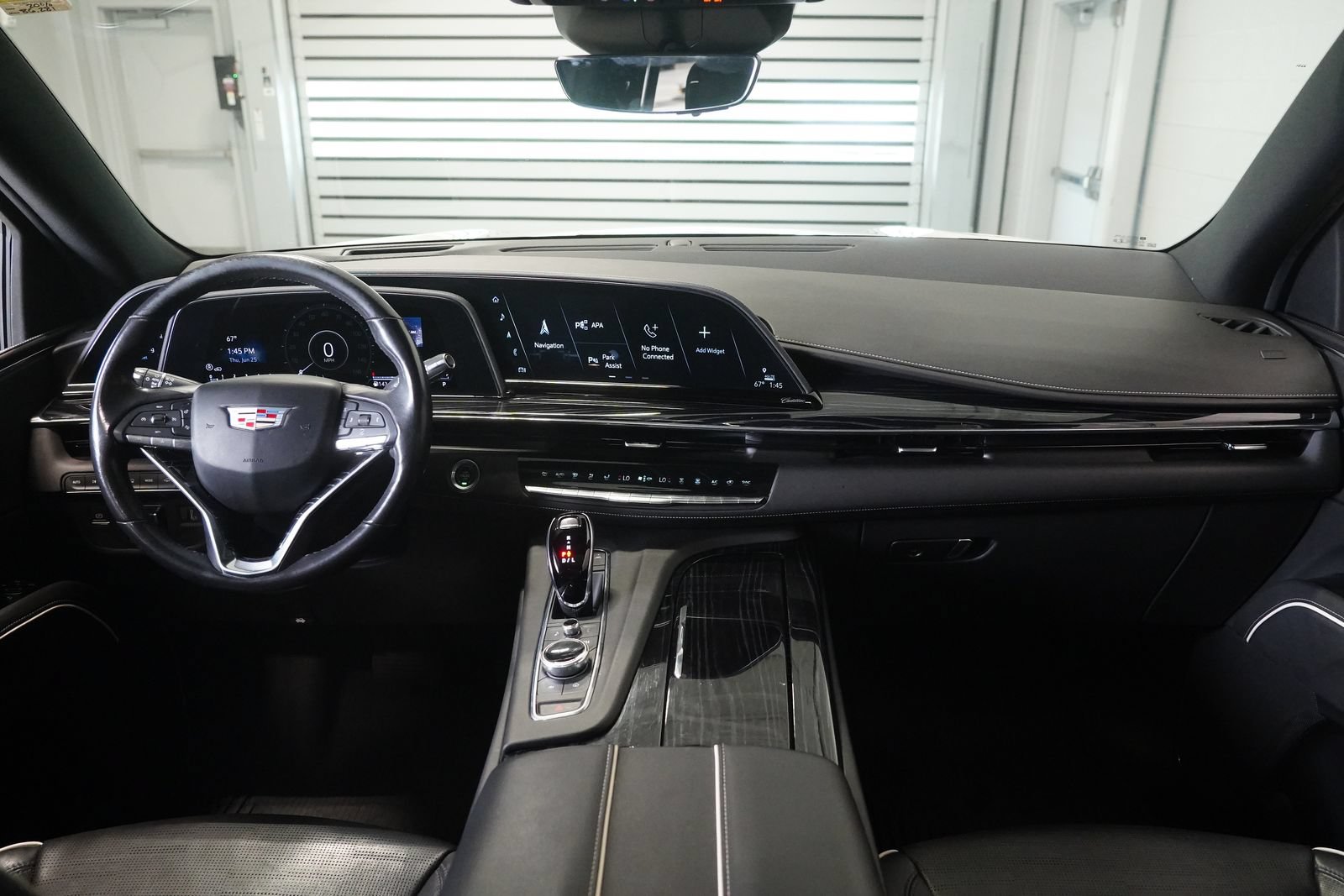 Used 2021 Cadillac Escalade Sport w/ Driver Assist Tech Package AWD/4WD image 15