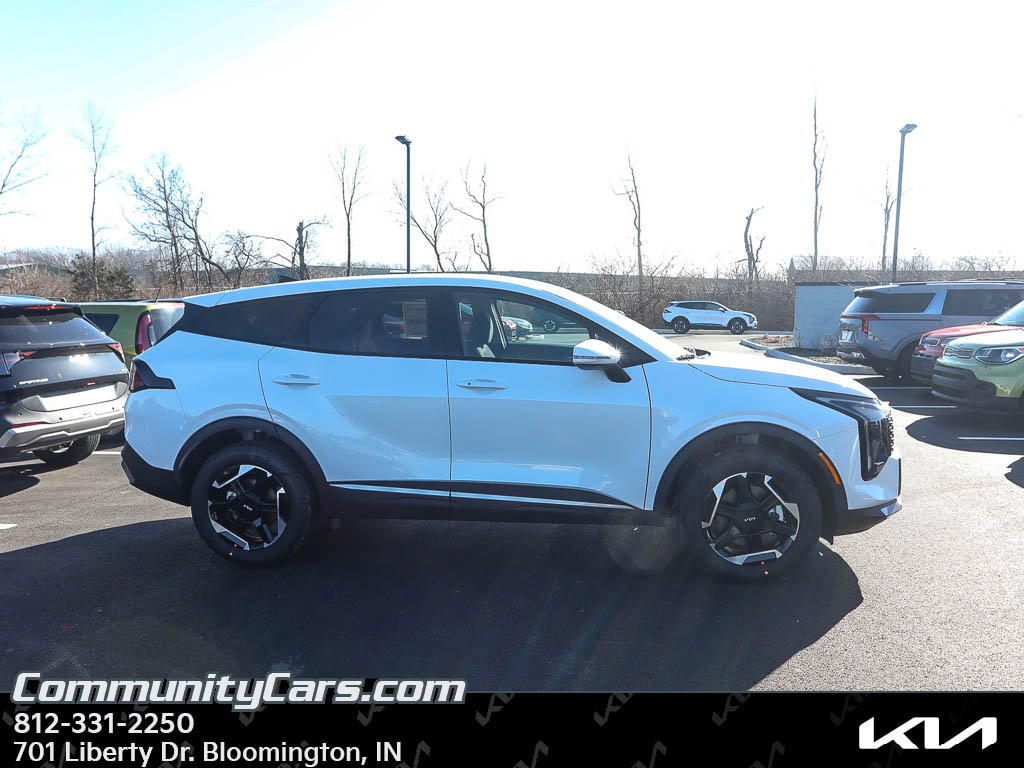 New 2026 Kia Sportage S image 8