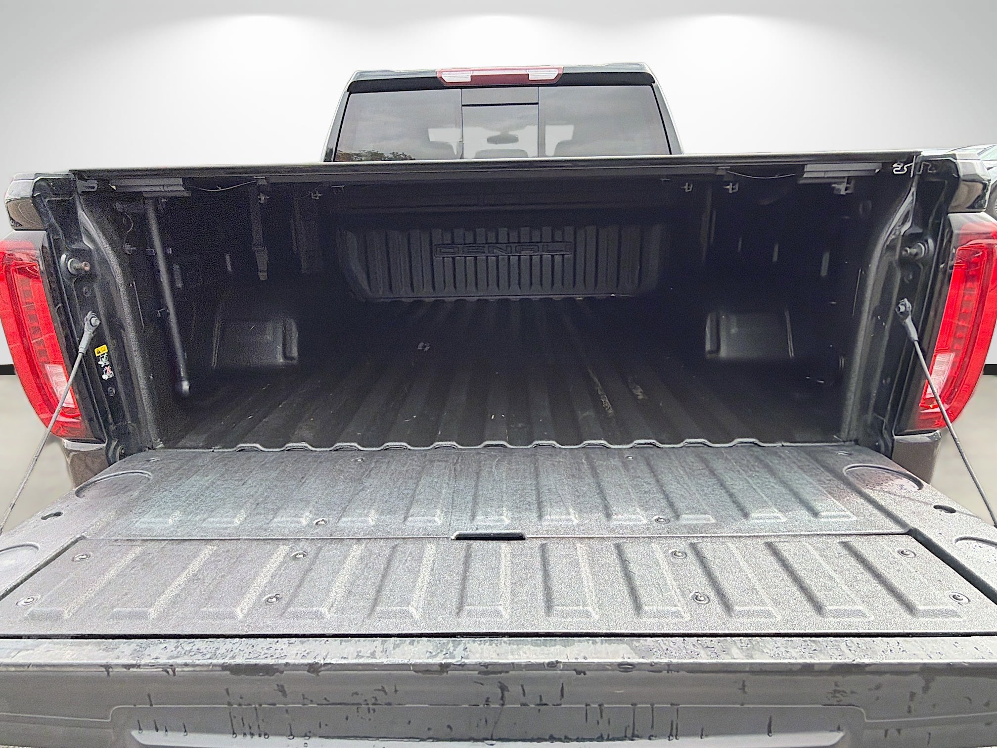 Used 2021 GMC Sierra 1500 Denali image 11