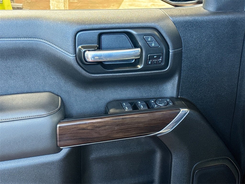 Used 2020 GMC Sierra 1500 SLT w/ SLT Convenience Package image 22