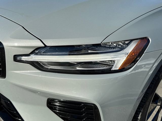 Certified 2024 Volvo S60 T8 Plus image 9