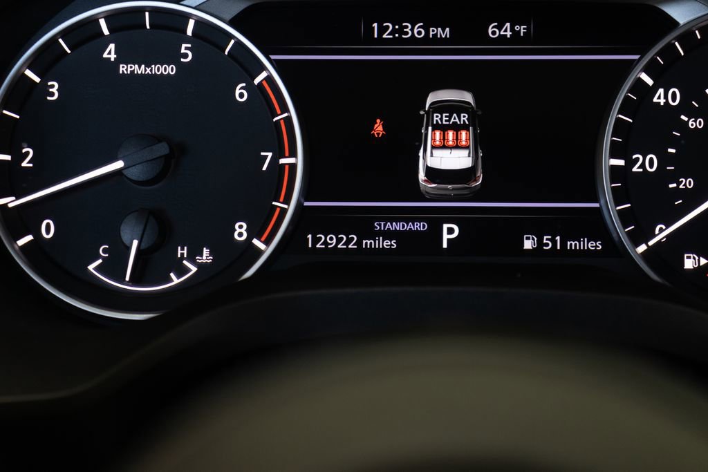 Used 2023 Nissan Rogue S image 28