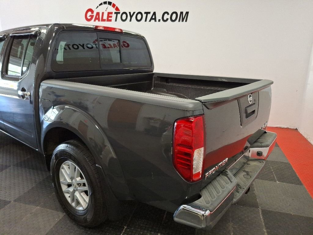 Used 2014 Nissan Frontier SV AWD/4WD image 7