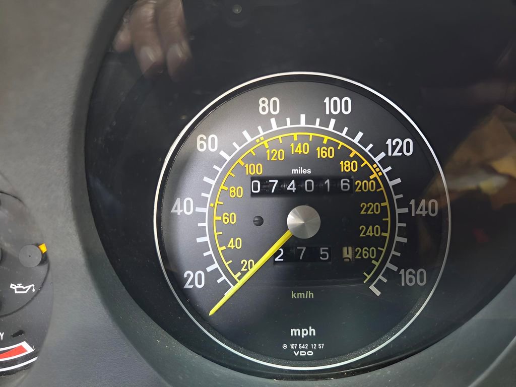 Used 1989 Mercedes-Benz 560 SL image 12