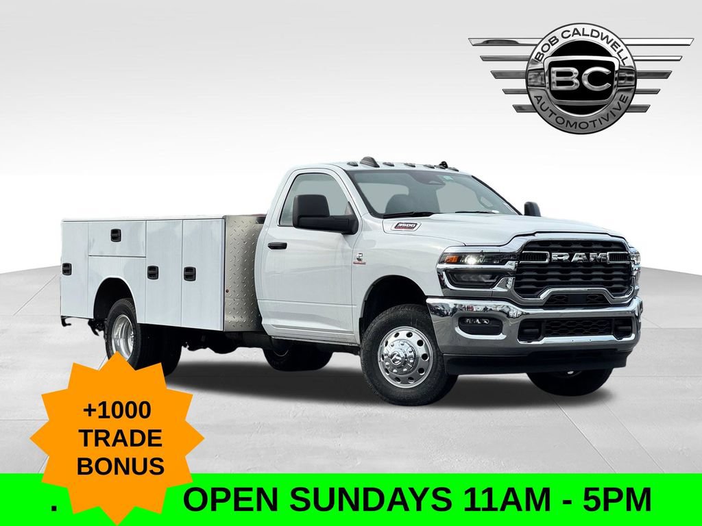 New 2026 RAM 3500 Tradesman w/ Chrome Appearance Group