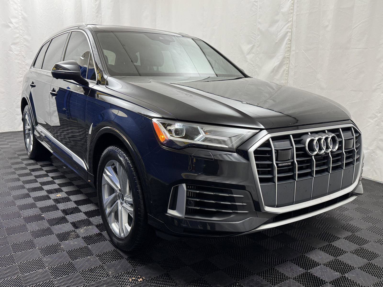 Used 2021 Audi Q7 3.0T Premium Plus w/ Executive Package image 12