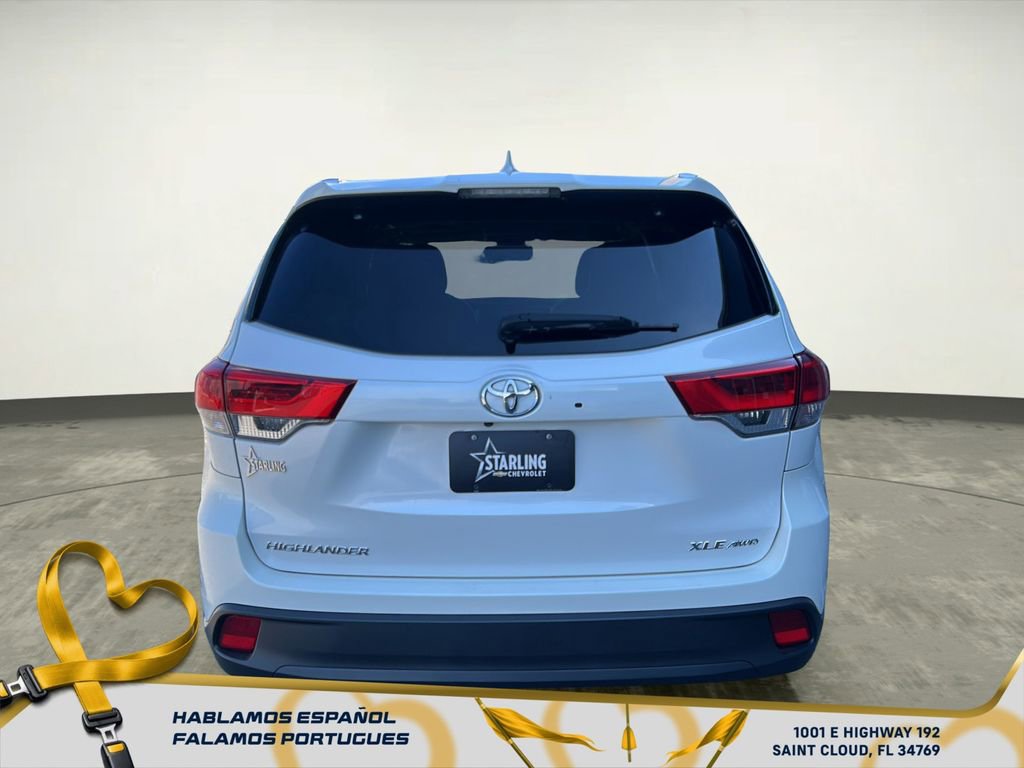 Used 2019 Toyota Highlander XLE image 5