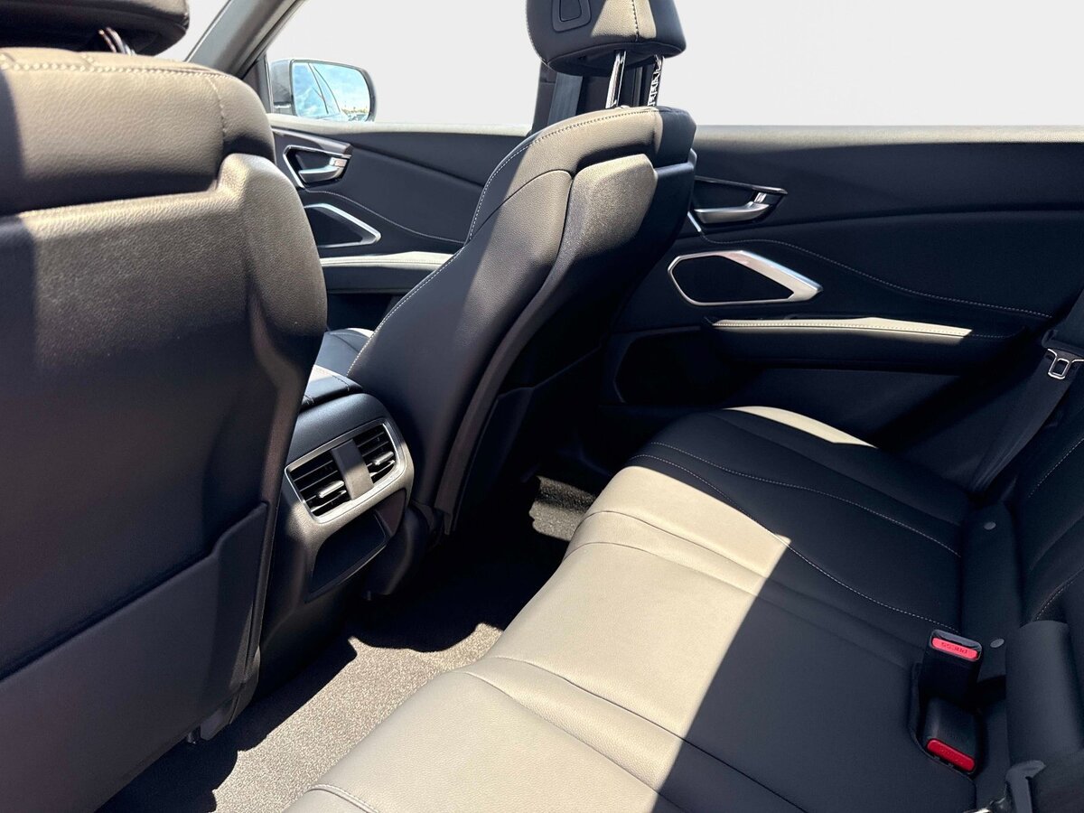 Certified 2026 Acura RDX SH-AWD image 14