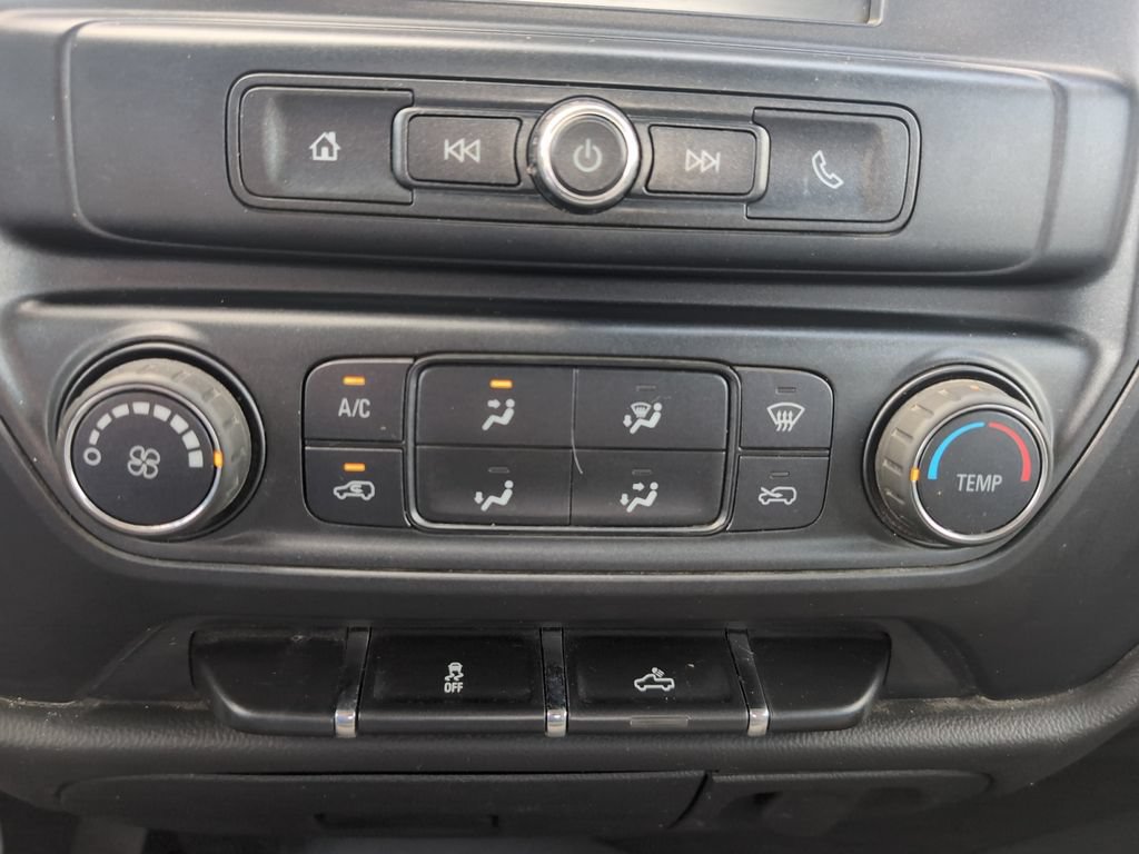 Used 2017 Chevrolet Silverado 3500 W/T AWD/4WD image 14
