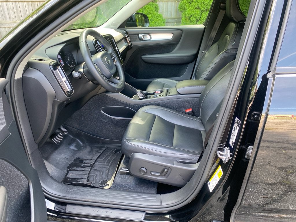 Used 2019 Volvo XC40 T5 Momentum AWD/4WD image 9