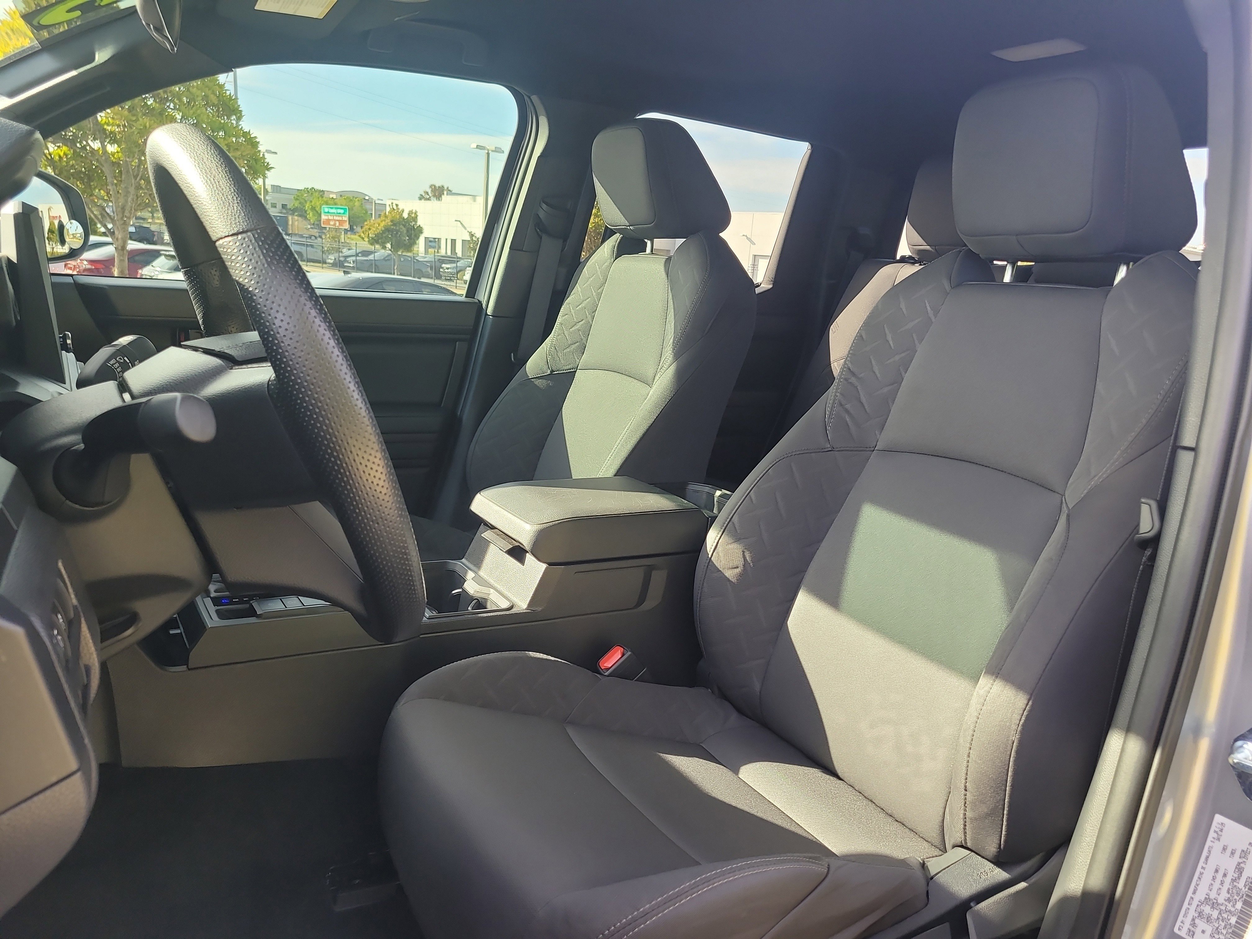 Certified 2025 Toyota Tacoma SR image 21