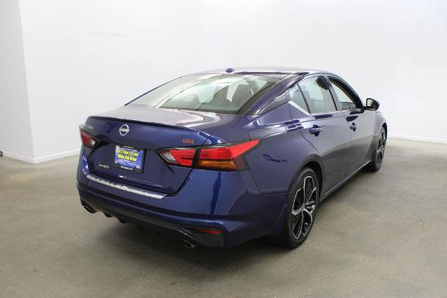 Certified 2023 Nissan Altima 2.5 SR w/ SR Premium Package FWD image 5