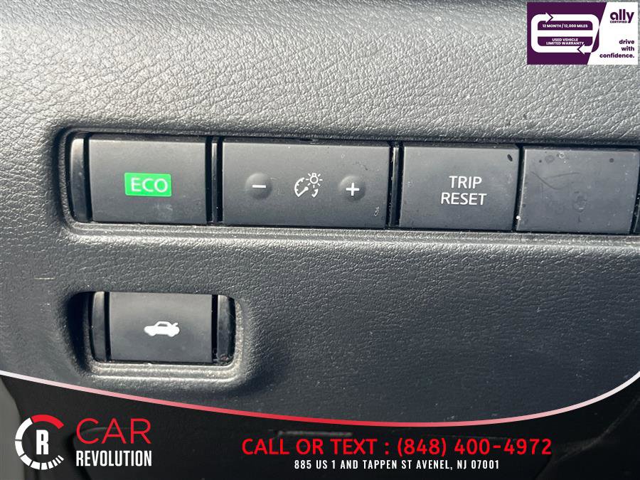 Used 2022 Nissan Sentra SV FWD image 23