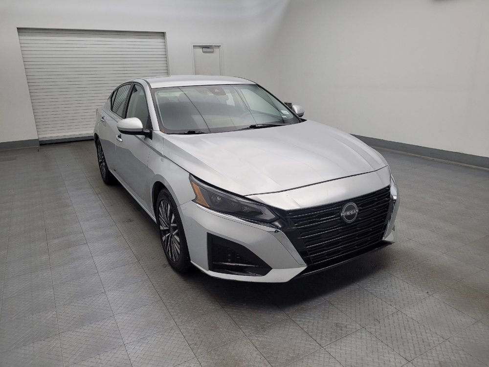 Used 2023 Nissan Altima 2.5 SV image 13