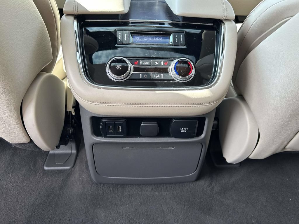 Used 2018 Lincoln Navigator Reserve w/ Technology Package AWD/4WD image 14