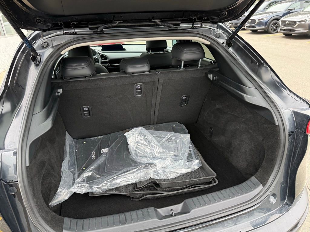 Used 2025 MAZDA CX-30 AWD 2.5 S w/ Preferred Package image 5