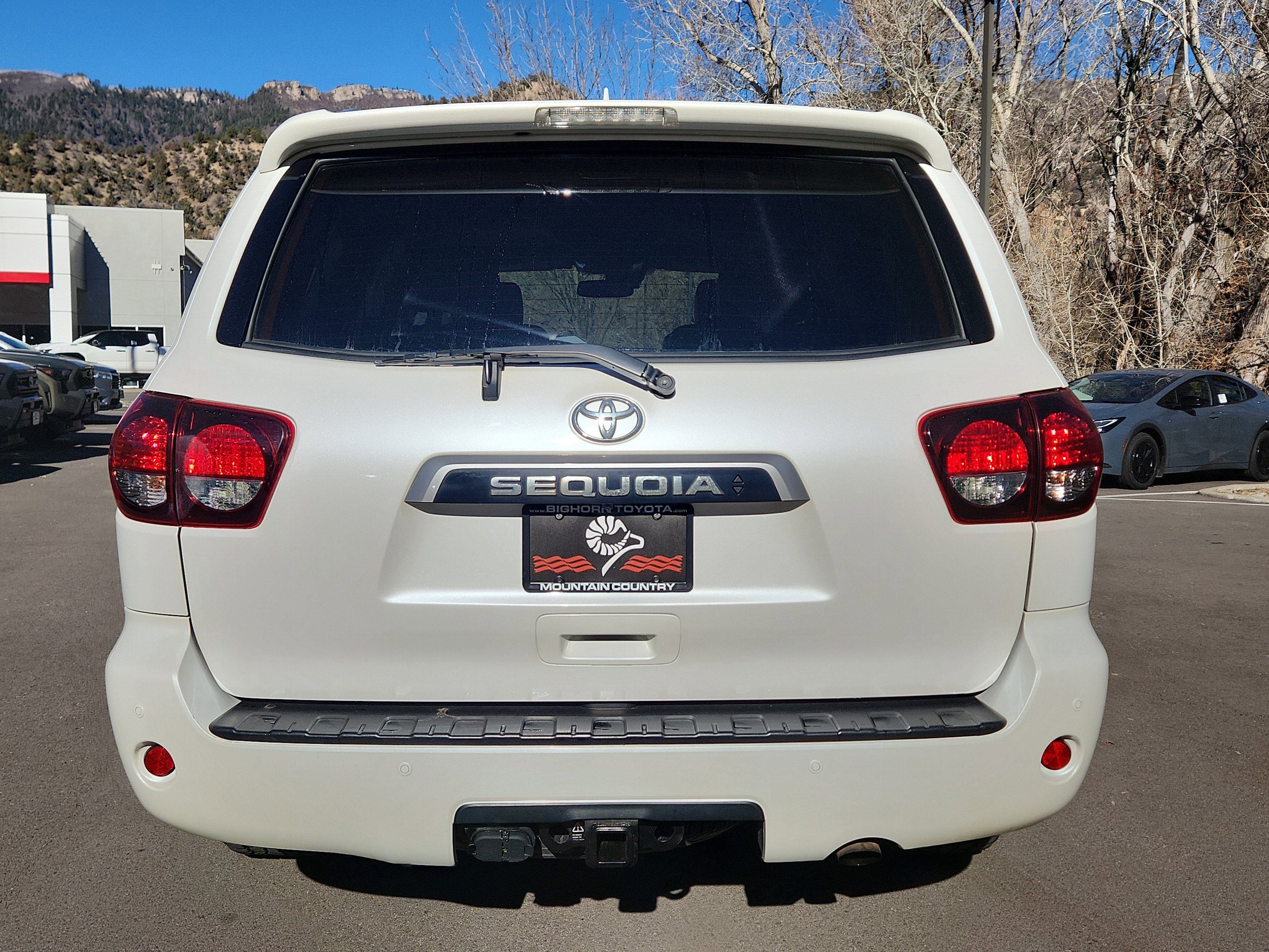 Certified 2020 Toyota Sequoia Platinum image 11