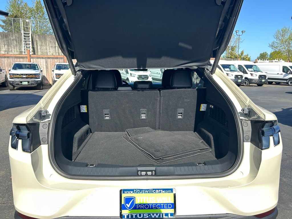 Used 2025 Ford Mustang Mach-E Premium AWD/4WD image 22