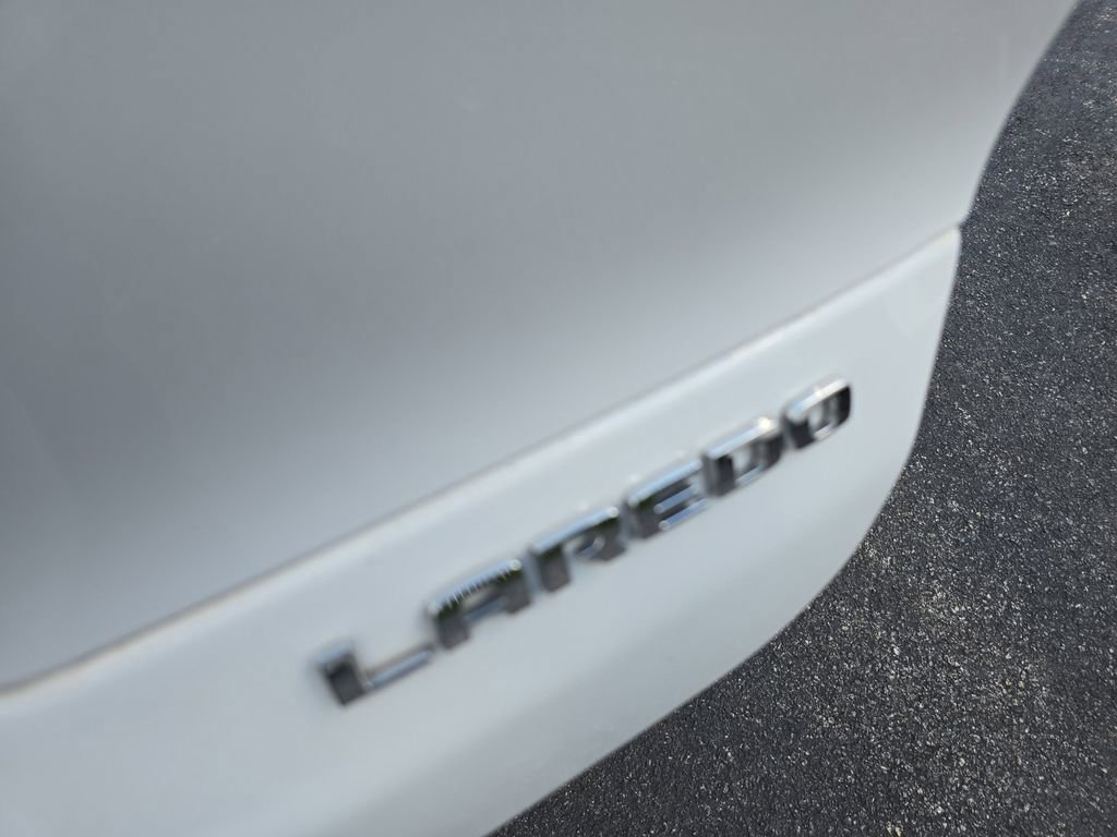 Used 2022 Jeep Grand Cherokee L Laredo w/ Luxury Tech Group I image 8