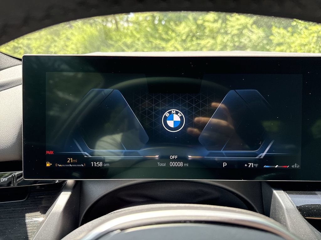 Used 2026 BMW 530i xDrive w/ Premium Package AWD/4WD image 18