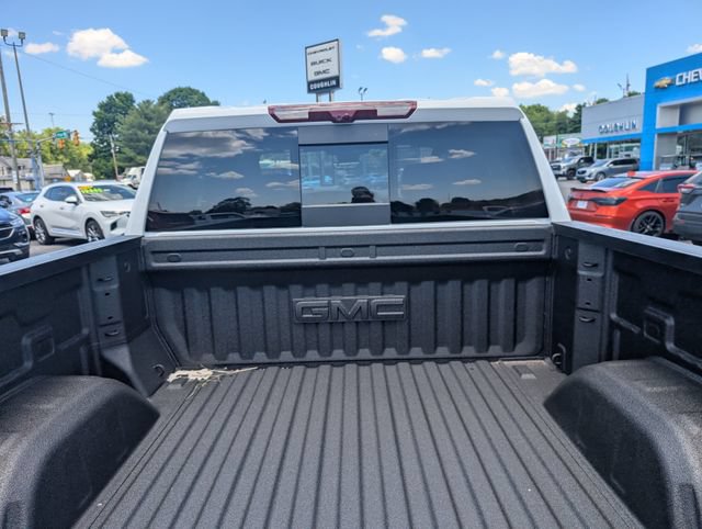 New 2026 GMC Sierra 1500 AT4 w/ AT4 Premium Package AWD/4WD image 10