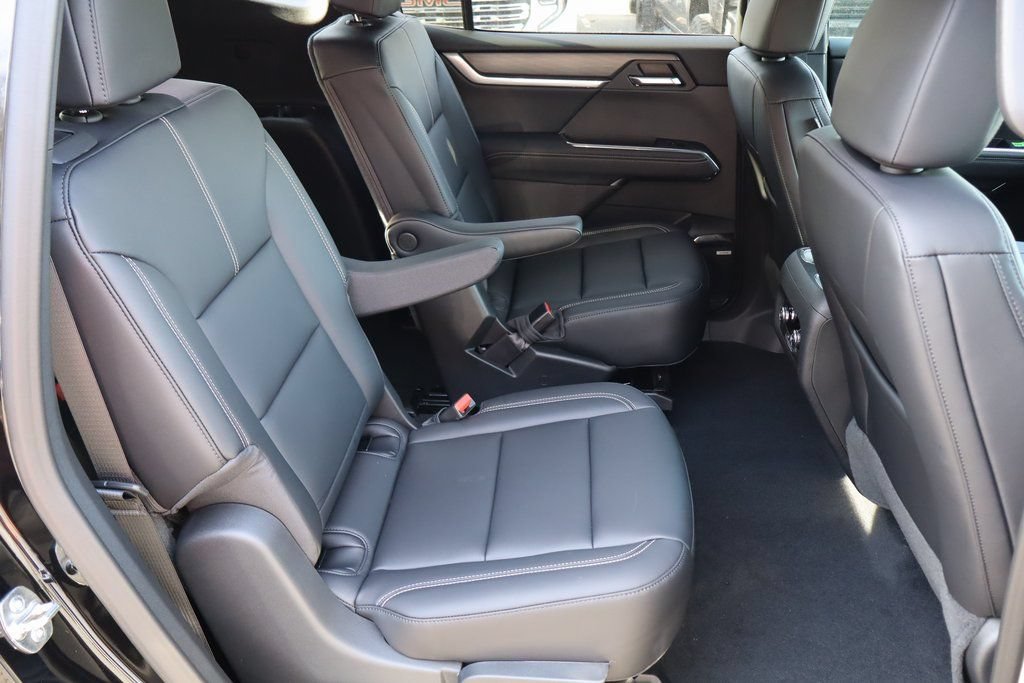 New 2026 GMC Acadia Elevation w/ Black Edition FWD image 22