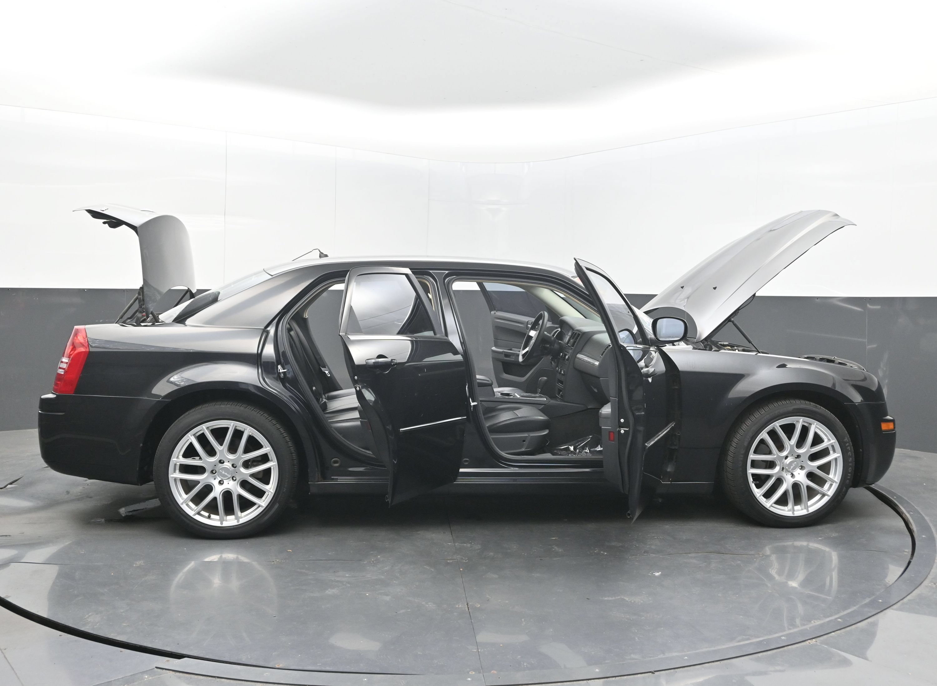 Used 2008 Chrysler 300 LX RWD image 43