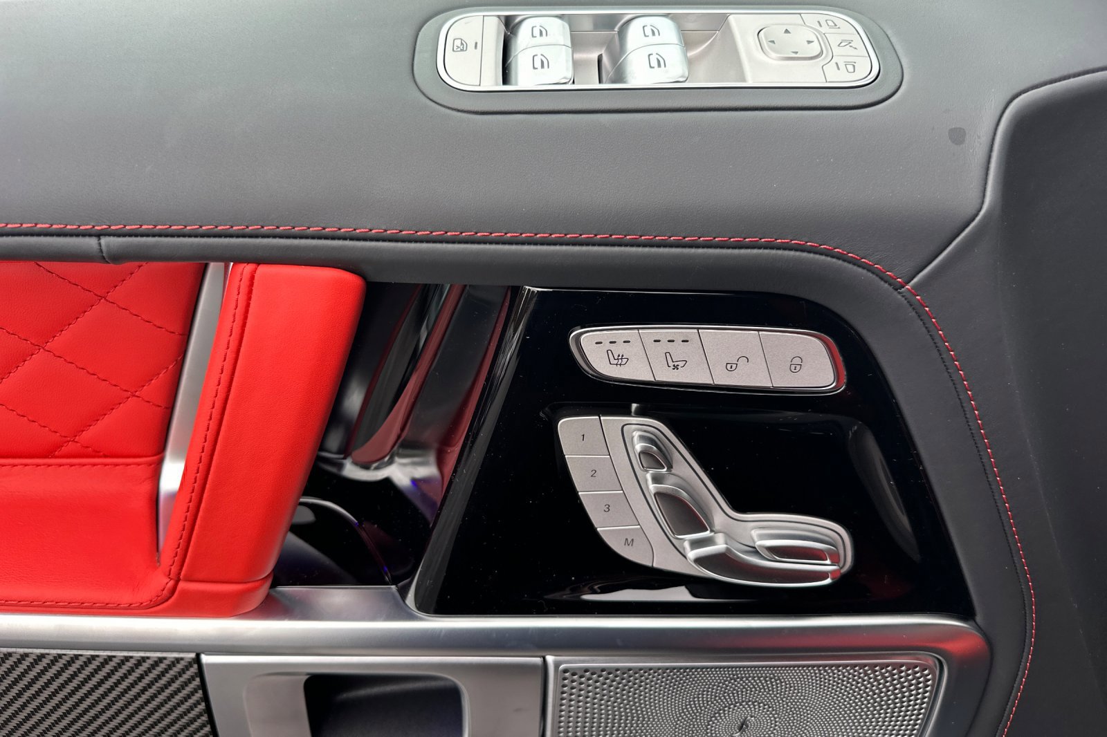 New 2026 Mercedes-Benz G 63 AMG 4MATIC image 11