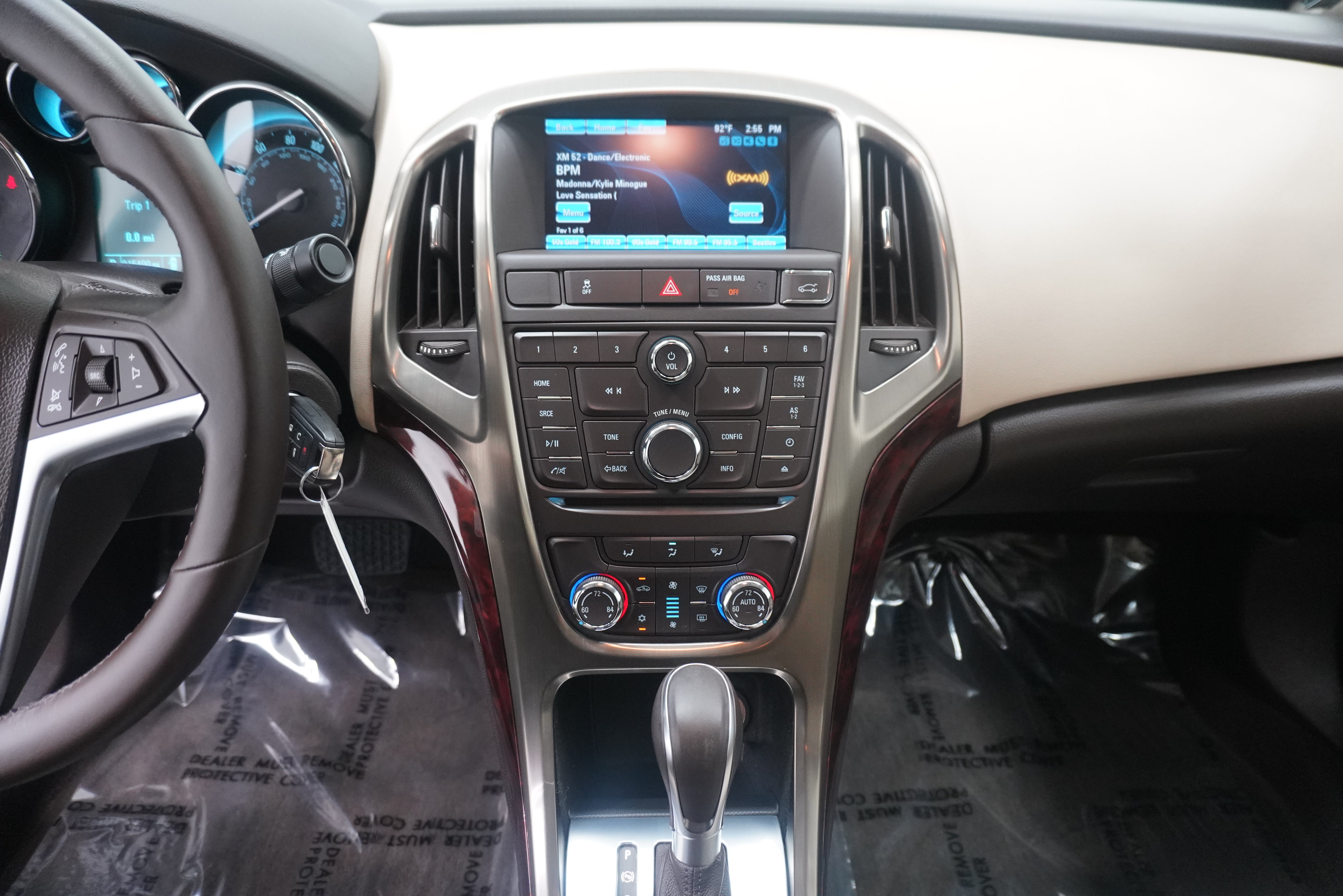 Used 2013 Buick Verano Convenience FWD image 18